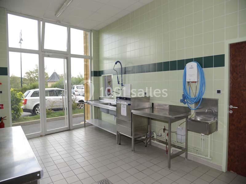 Location salle Le Breuil (Rhône) - Salle Du Pigeonnier Et Salle Henri Rambuteau #13