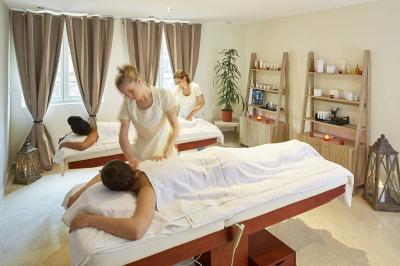 Miniature Location salle Maintenon (Eure-et-Loir) - Castel Maintenon Hôtel Restaurant & Spa #13 Location salle Maintenon (Eure-et-Loir) - Castel Maintenon Hôtel Restaurant & Spa #20