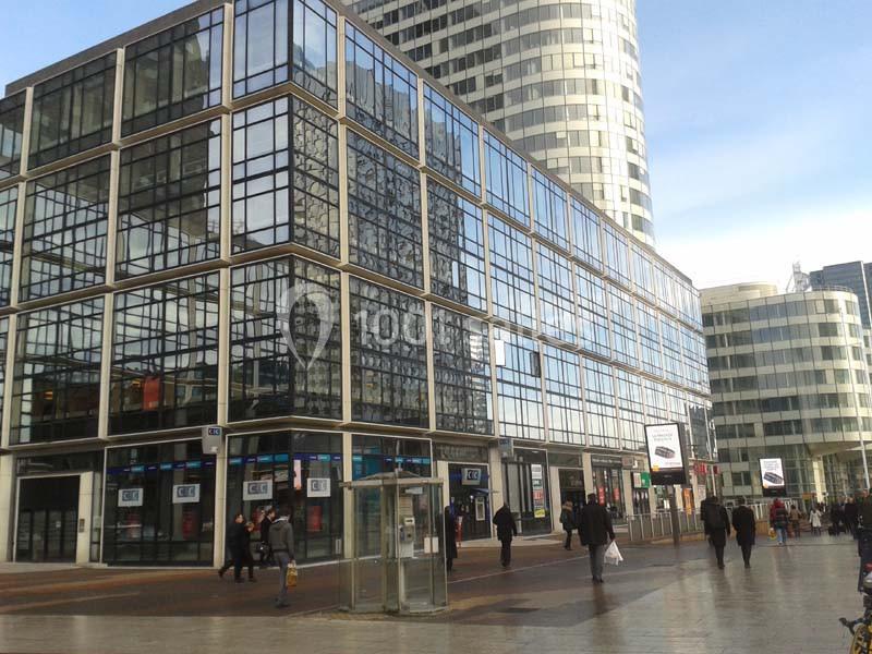 Location salle Puteaux (Hauts-de-Seine) - Multiburo Paris La Defense #1