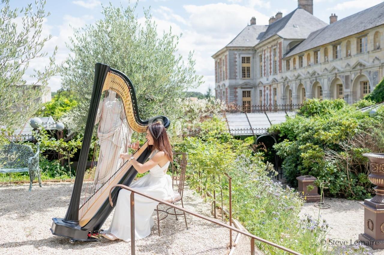Harpiste dans les Jardins Suspendus