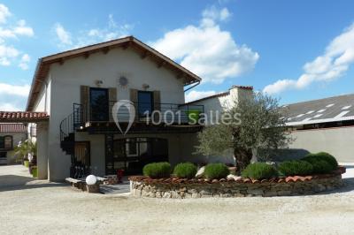 Location salle Mornand-en-Forez (Loire) - La Cour du Domaine #23