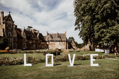 Château Du Plessis-macé Château Du Plessis-macé