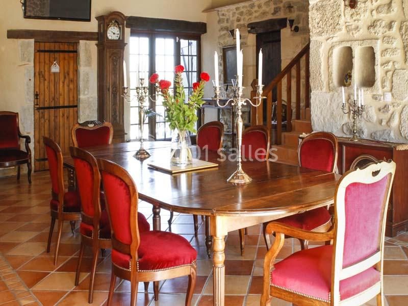 Location salle Saint-Martin-du-Puy (Gironde) - Château Maison Noble St Martin #10