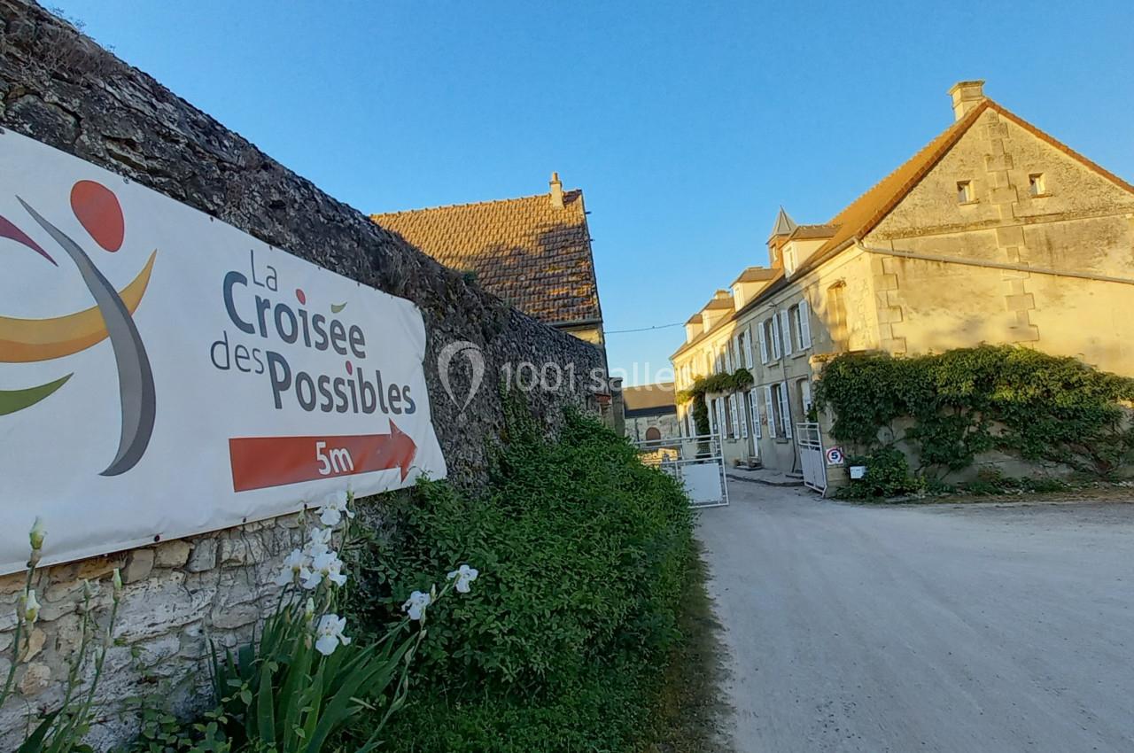 Entrée de La Croisée des Possibles Crépy-en-Valois Oise