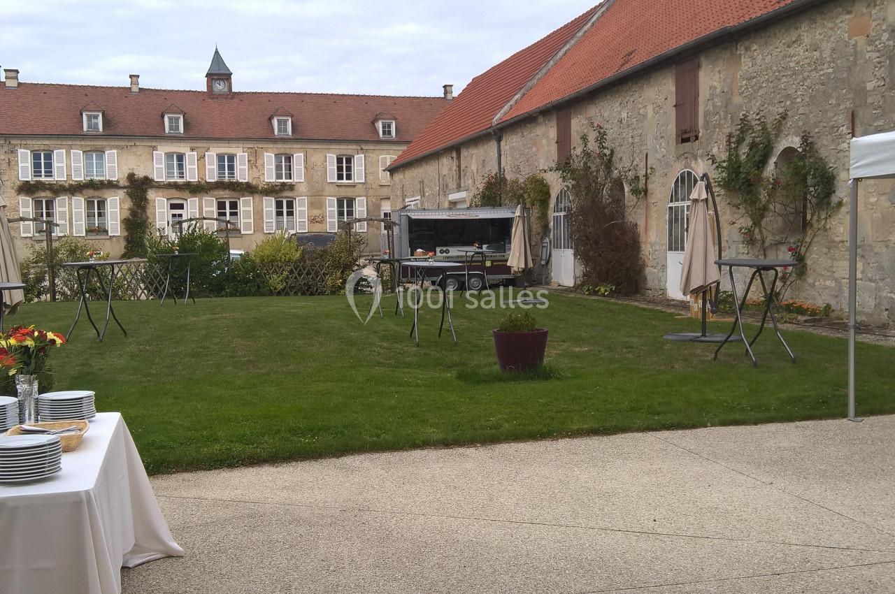 Food Truck privatisable à la demande mis en place par La Croisée des Possibles