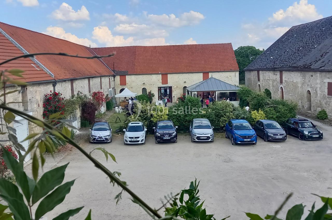 Parking annexe 22 places La Croisée des Possibles Oise