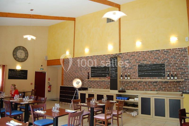 Location salle Villefontaine (Isère) - Le Village #2