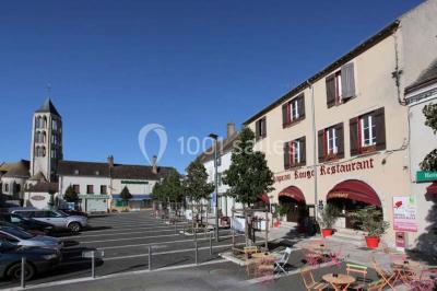 Le Chapeau Rouge Le Chapeau Rouge