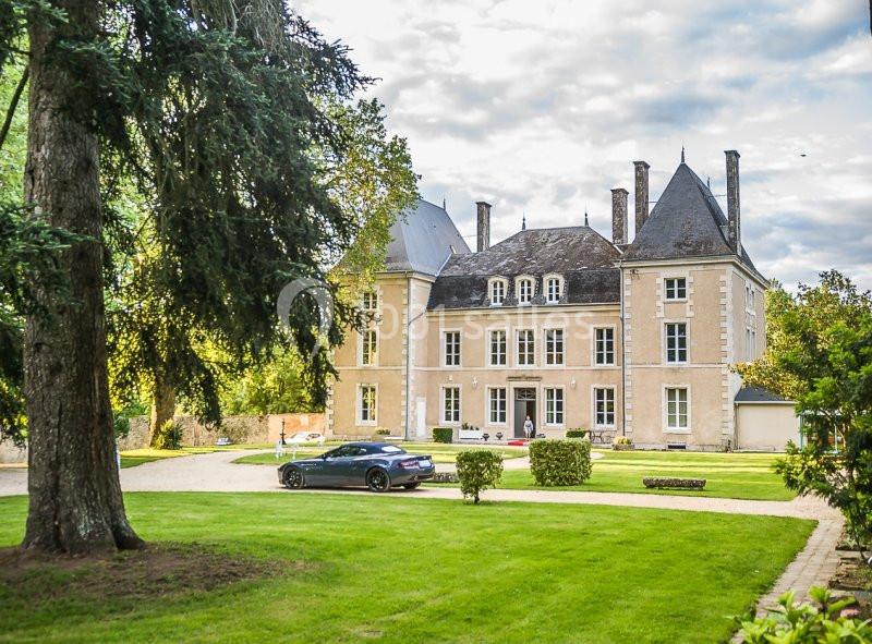 Location salle Benest (Charente) - Château de la Borderie #1