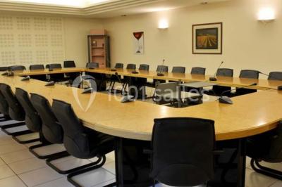 Maison Maconnaise Des Vins