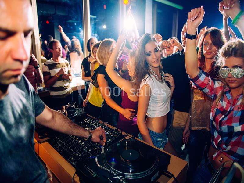 Location salle Saint-Martin-en-Haut (Rhône) - Le Mad #1