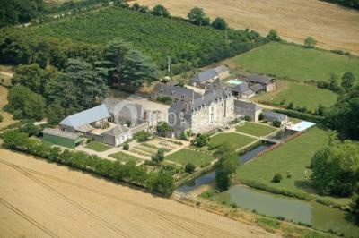 Domaine Des Courans Domaine Des Courans