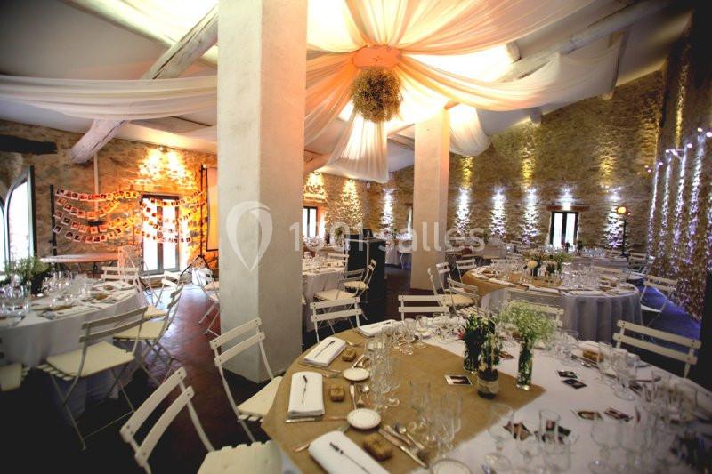 Location salle Céreste (Alpes-de-Haute-Provence) - Domaine De La Barbeirasse #2