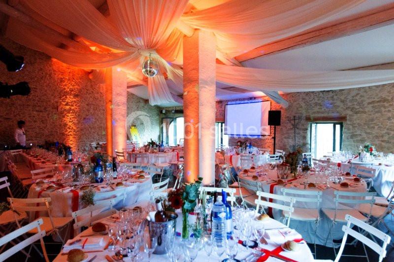 Location salle Céreste (Alpes-de-Haute-Provence) - Domaine De La Barbeirasse #21