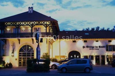 Domaine De La Grange De Condé