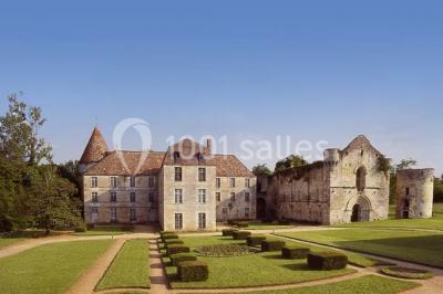 Miniature Location salle Joussé (Vienne) - Abbaye De La Réau #2 Location salle Joussé (Vienne) - Abbaye De La Réau #4