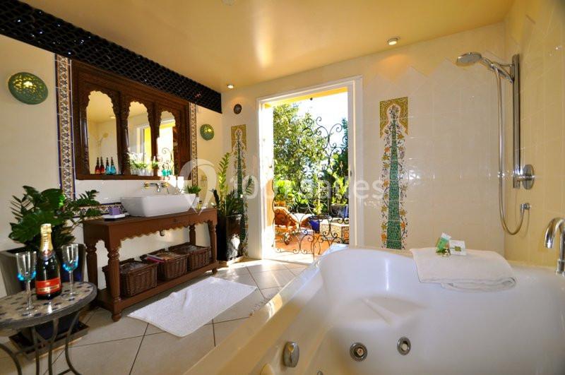 Location salle Uzès (Gard) - La Villa Romaine - Spa Privé Uzes #2