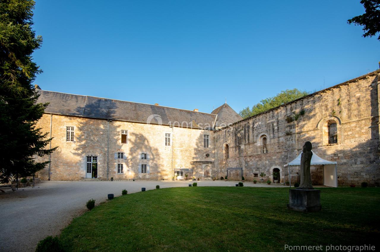 Location salle Béruges (Vienne) - Domaine de l'Abbaye du Pin #25