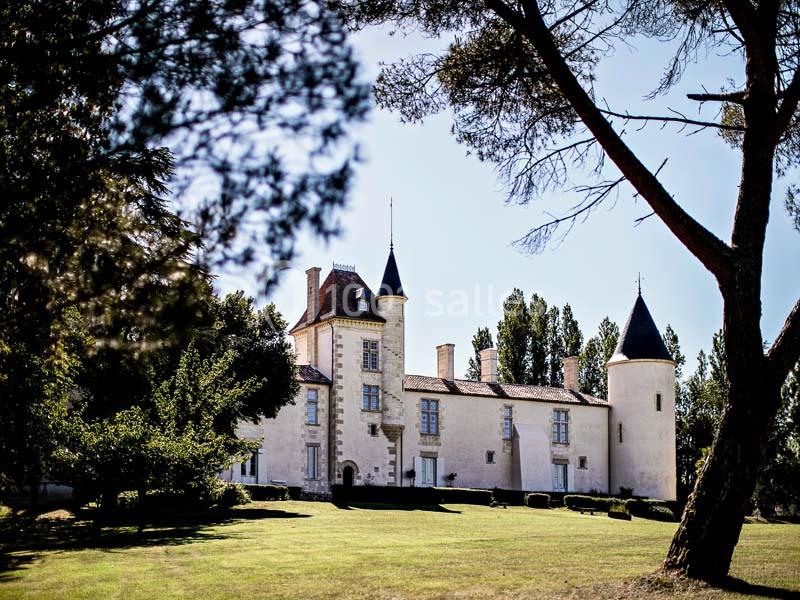 Location salle Saint-André-du-Bois (Gironde) - Château Malromé #1