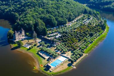 Miniature Location salle Argentat (Corrèze) - Camping Argentat - Château Du Gibanel #18 Location salle Argentat (Corrèze) - Camping Argentat - Château Du Gibanel #18