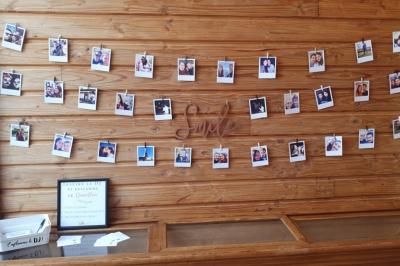 Logo du Domaine Les 3 Rivages avec des ornements décoratifs et la mention ’Réceptions & Séminaires’.