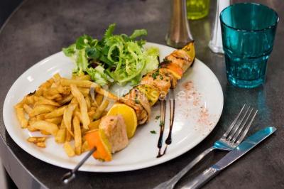 Location salle Vitrolles (Bouches-du-Rhône) - Restaurant O Grillon - ACS Traiteur #12