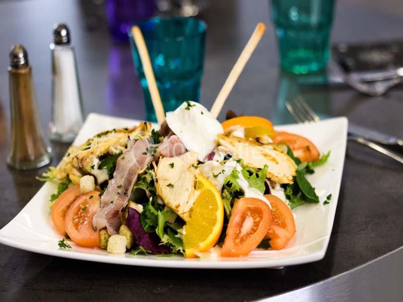 Location salle Vitrolles (Bouches-du-Rhône) - Restaurant O Grillon - ACS Traiteur #8