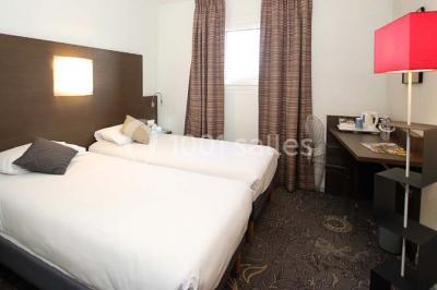 Miniature Location salle La Rochelle (Charente-Maritime) - Kyriad la Rochelle Centre #6 Location salle La Rochelle (Charente-Maritime) - Kyriad la Rochelle Centre #8