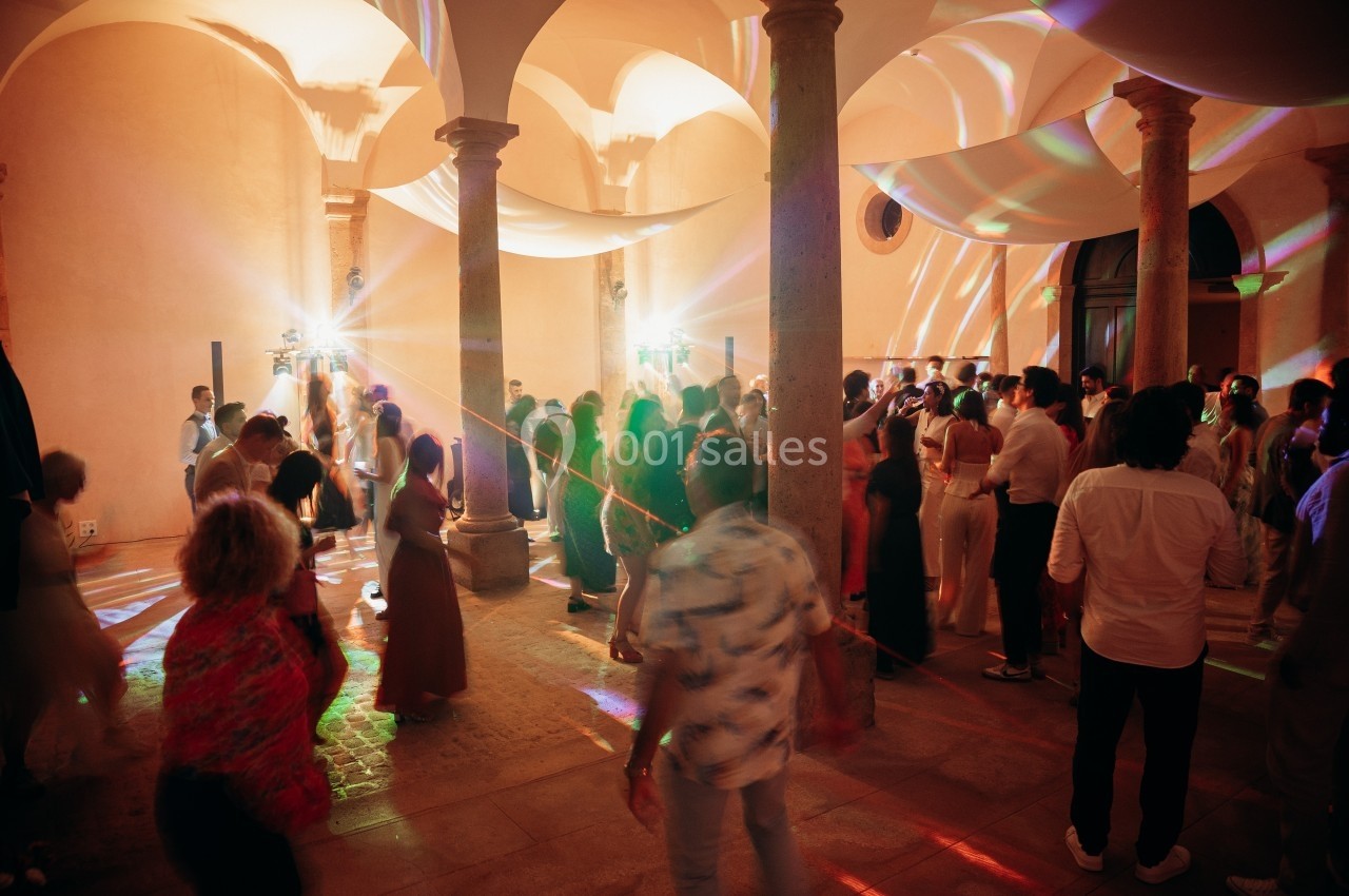 Location salle Saint-Bonnet-de-Joux (Saône-et-Loire) - Ecuries Du Château De Chaumont-laguiche #8