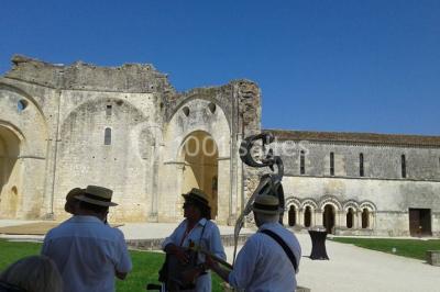 Location salle Trizay (Charente-Maritime) - Abbaye De Trizay #20