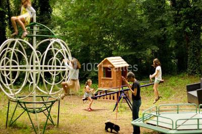 Miniature Location salle Aniane (Hérault) - Restaurant Guinguette La Famourette #10 Location salle Aniane (Hérault) - Restaurant Guinguette La Famourette #14