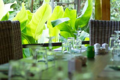 Miniature Location salle Aniane (Hérault) - Restaurant Guinguette La Famourette #4 Location salle Aniane (Hérault) - Restaurant Guinguette La Famourette #14