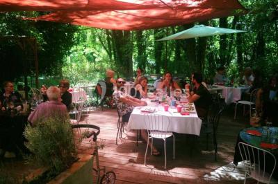 Miniature Location salle Aniane (Hérault) - Restaurant Guinguette La Famourette #6 Location salle Aniane (Hérault) - Restaurant Guinguette La Famourette #14