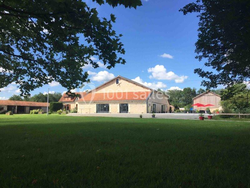 Location salle Savigny-Lévescault (Vienne) - Domaine De Carthage #2
