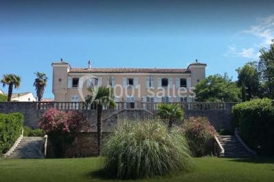 Château Saint Jean de Plats Château Saint Jean de Plats