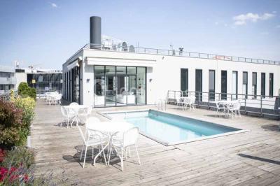 Rooftop By Docks 40 Rooftop By Docks 40