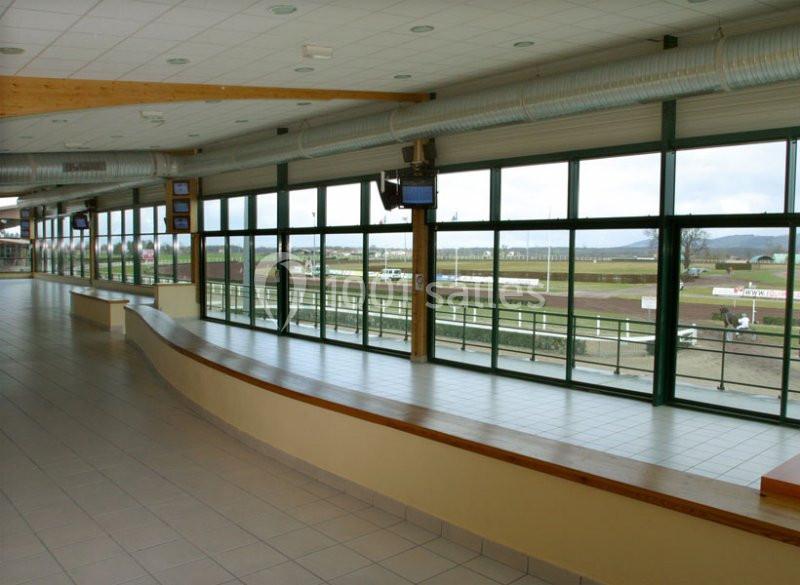 Location salle Saint-Galmier (Loire) - Hippodrome de Saint-Galmier-Saint-Etienne #9