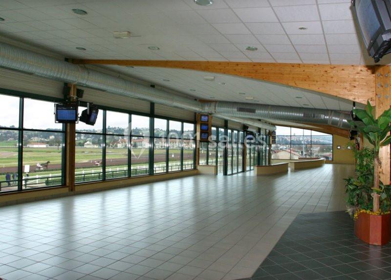 Location salle Saint-Galmier (Loire) - Hippodrome de Saint-Galmier-Saint-Etienne #8