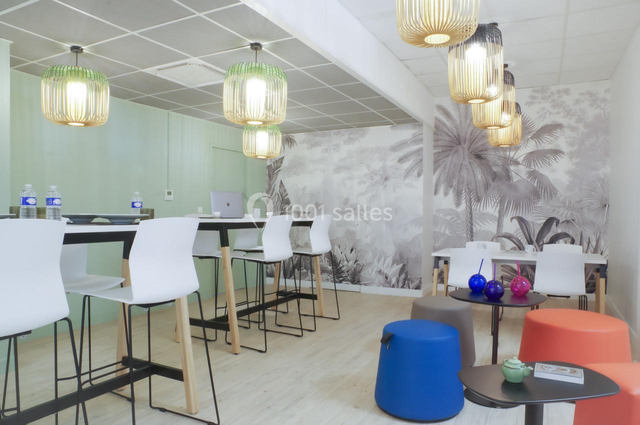 ESPACE DE CONVIVIALITE