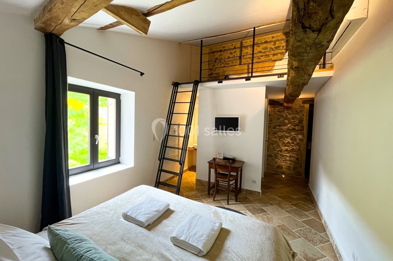 Location salle Quincié-en-Beaujolais (Rhône) - Château Du Souzy #14