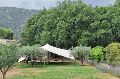 Location salle Maubec (Vaucluse) - Domaine de la Bastide du Bois Breant #70