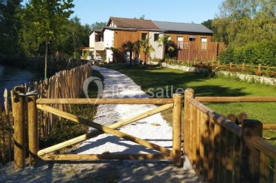 Domaine Le Vieux Moulin Domaine Le Vieux Moulin