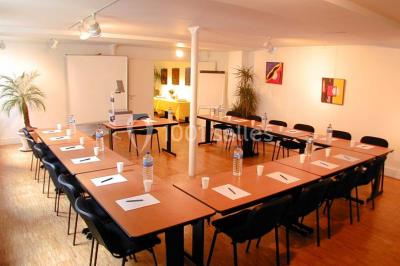 La Cour Saint Nicolas