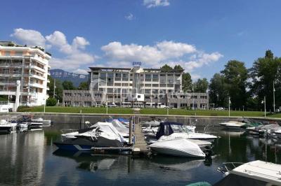 Hôtel Adelphia - Aix Les Bains Hôtel Adelphia - Aix Les Bains