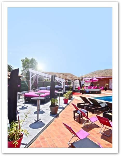 Location salle Velaux (Bouches-du-Rhône) - Hôtel Restaurant De La Verdière #11