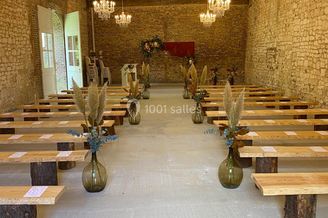 grande salle cocktail ou salle de cérémonie laïque