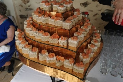 Miniature Traiteur Marles-en-Brie (Seine-et-Marne) - Eclat des Saveurs #102 Assiette composée de foie gras, gelée, pain brioché, tranches d'orange, groseilles, jeunes pousses et graines noires.