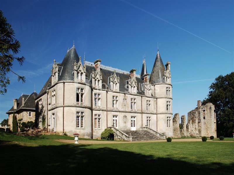 Location salle La Flocellière (Vendée) - Château De La Flocellière #1