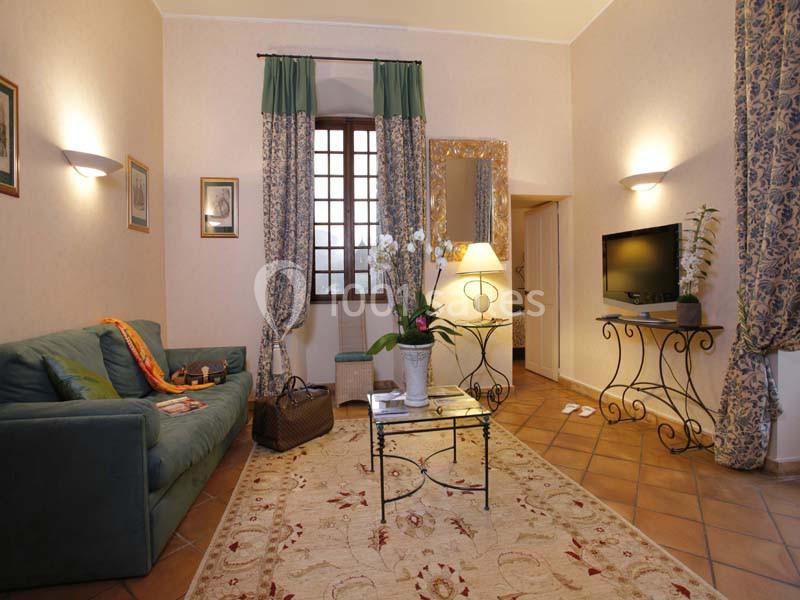 Location salle Vignieu (Isère) - Château de Chapeau Cornu #5