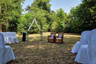 Location salle Descartes (Indre-et-Loire) - Château et gîtes des Termelles #22